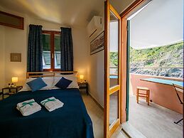 Casa Teresa with AC and Balcony