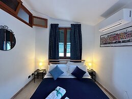 Casa Teresa with AC and Balcony