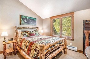 Lovely Townhome a Half-mile From Keystone Gondola W/shared Hot-tub & E