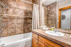 Lovely Townhome a Half-mile From Keystone Gondola W/shared Hot-tub & E