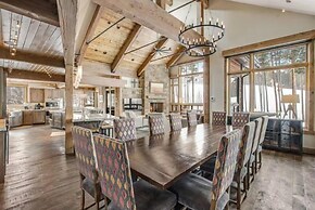 Luxurious 6-bedroom Ski-in/ski-out Home, Very Spacious, With Private h