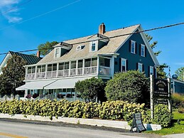 The North Hero House Inn & Restaurant