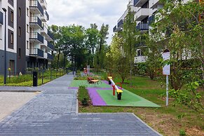 Trendy Warsaw Apartment by Renters