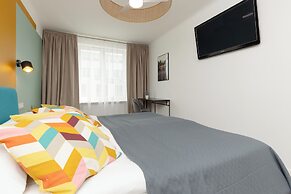 Piękna Apartment Downtown by Renters