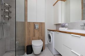 Piękna Apartment Downtown by Renters