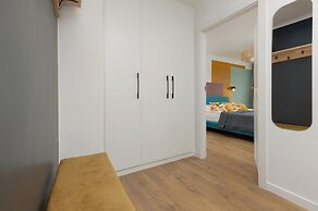 Piękna Apartment Downtown by Renters