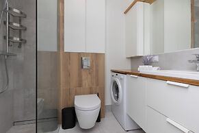 Piękna Apartment Downtown by Renters