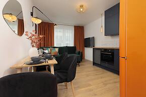 Piękna Apartment Downtown by Renters
