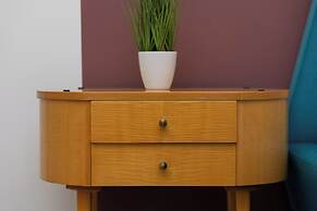 Piękna Apartment Downtown by Renters