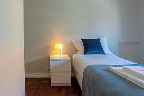 Succeed Campo Pequeno Guesthouse