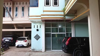 OYO 92596 Al-razzaq Guest House