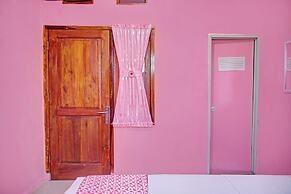 OYO 92598 Sulthan Homestay Syariah 3