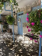 Holiday House Prodromos