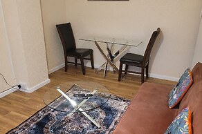 Rest & Relax Apartment