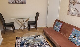 Rest & Relax Apartment