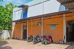 SPOT ON 92600 Mandiri Inn