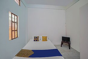 SPOT ON 92600 Mandiri Inn