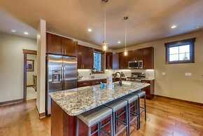 The Alders Townhomes in East Keystone - Luxury 3 Bedroom + Den
