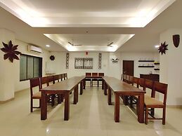 Golden Chariot Hotel Daman