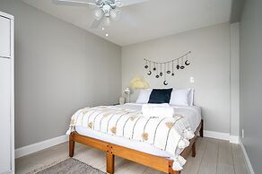 ATL Downtown 2BR with Free Parking Gym