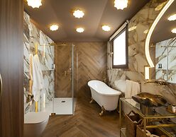 Palatina Concept Suites