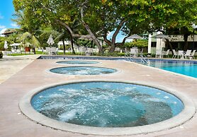 Carneiros Beach Flats Beira Mar