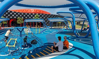The Lodge, Blacktown - Sydney