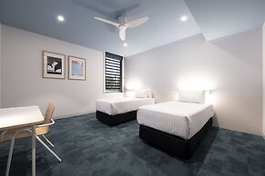 The Lodge, Blacktown - Sydney