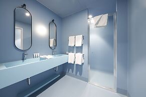 The Lodge, Blacktown - Sydney