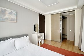 UH FLAT THE SEOCHO