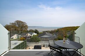 Glen View - Panoramic Sea Views