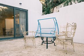 Comfy Flat w Patio 3 min to Beach in Bodrum