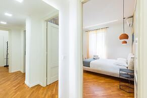Stanzione Classy Flat at Vomero Central