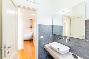Stanzione Classy Flat at Vomero Central