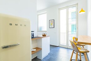Stanzione Classy Flat at Vomero Central