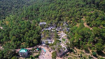 WelcomHeritage Santa Roza Kasauli