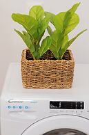 Bright Apartment Gdansk by Renters