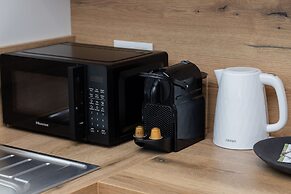 Bright Apartment Gdansk by Renters