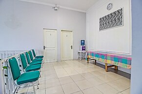 Capital O 92250 Hall & Guesthouse Kowapi Syariah
