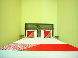 Hotel O Parapat Near Dermaga Ajibata Formerly Pudan Residence 2