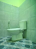 Hotel O Parapat Near Dermaga Ajibata Formerly Pudan Residence 2