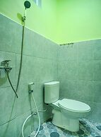 Hotel O Parapat Near Dermaga Ajibata Formerly Pudan Residence 2