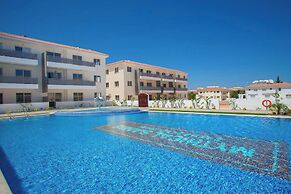 Carme At The Beach - Mythical Sands Resort