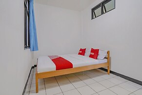 OYO 90352 Villa Agape 2