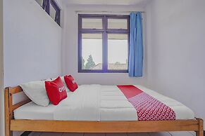 OYO 90352 Villa Agape 2