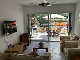 Paradeisos is a Stunning 2-bed House in Polis