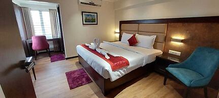 Hotel Golden Riviera