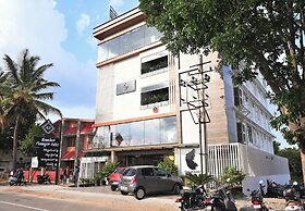 Hotel Golden Riviera