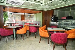 Hotel Golden Riviera