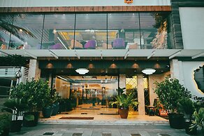 Hotel Golden Riviera